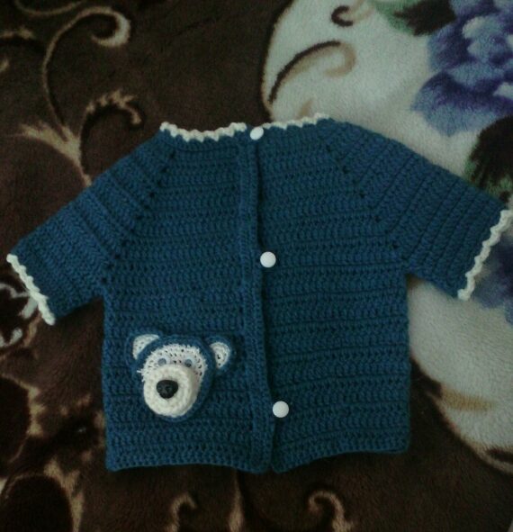 Кофточка на малышку