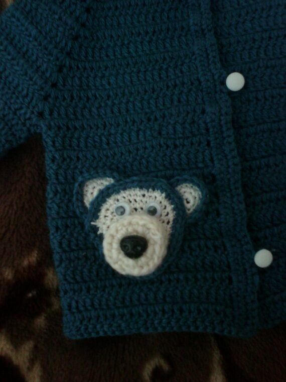 Кофточка на малышку