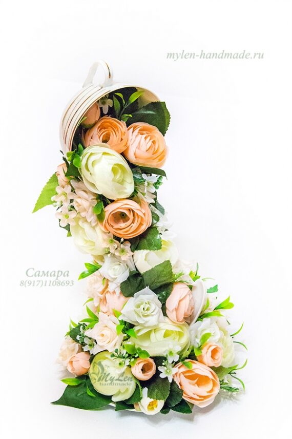 Парящая чашка