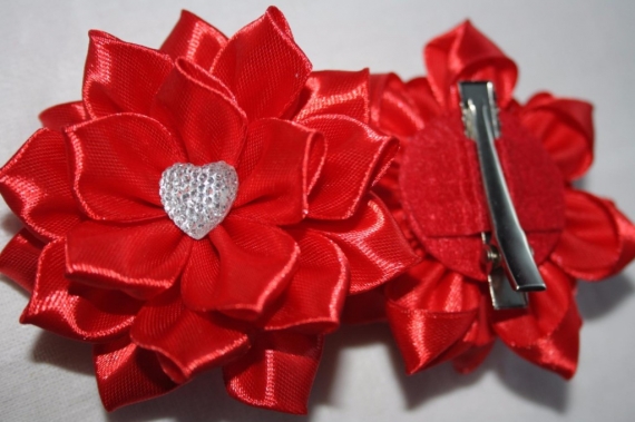 Заколки с сердечками