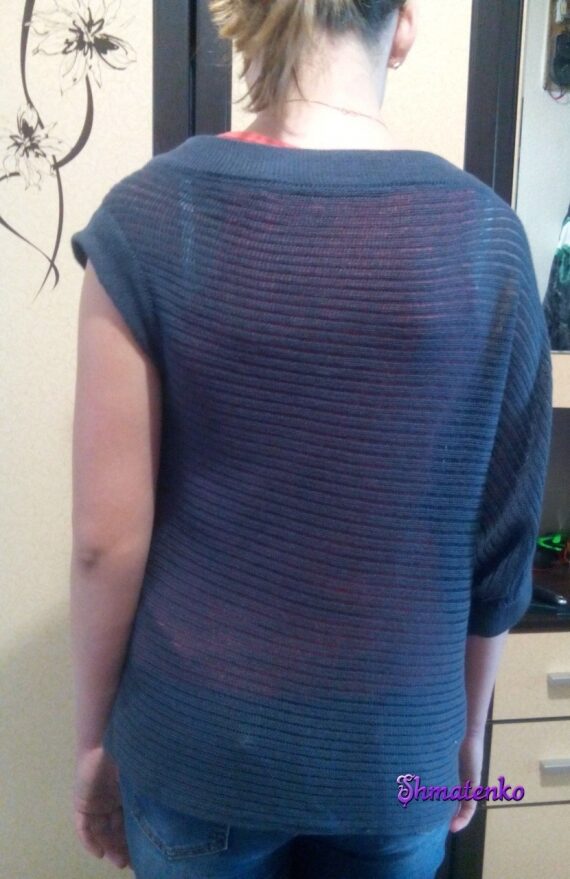 Стильный пуловер