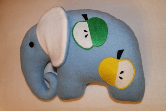 Подушка-игрушка. Слоник. Яблочный