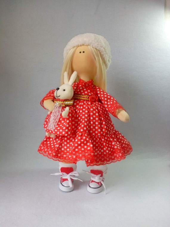 Кукла ручной работы