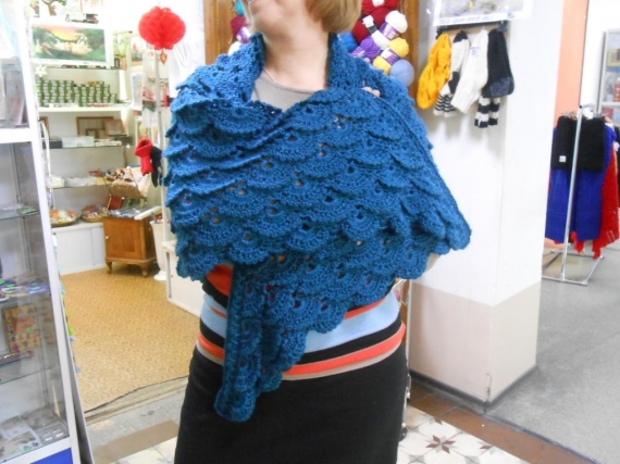 Шаль цвета морской волны "Ракушки"