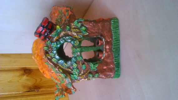 Домик - подсвечник