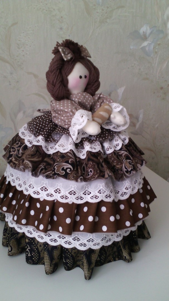 баба на чайник