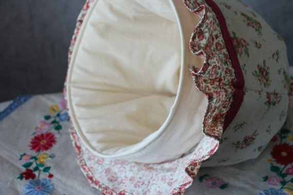 баба на чайник