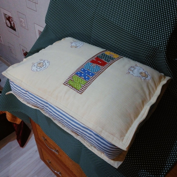 Подушка-книга