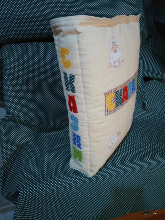 Подушка-книга