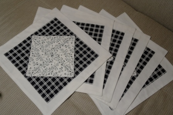 Набор сервировочных салфеток "Морозные узоры"