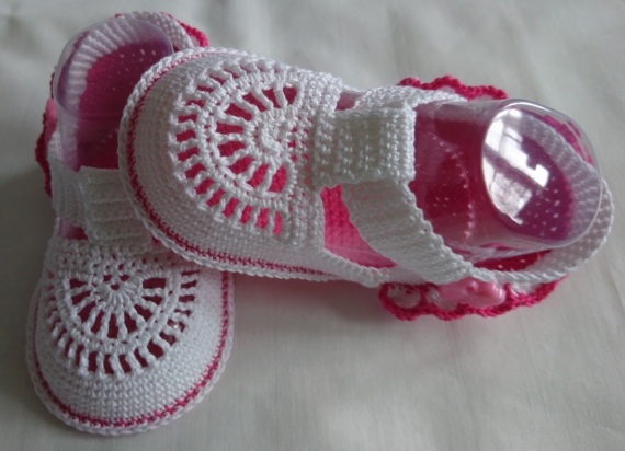 Белые пинетки