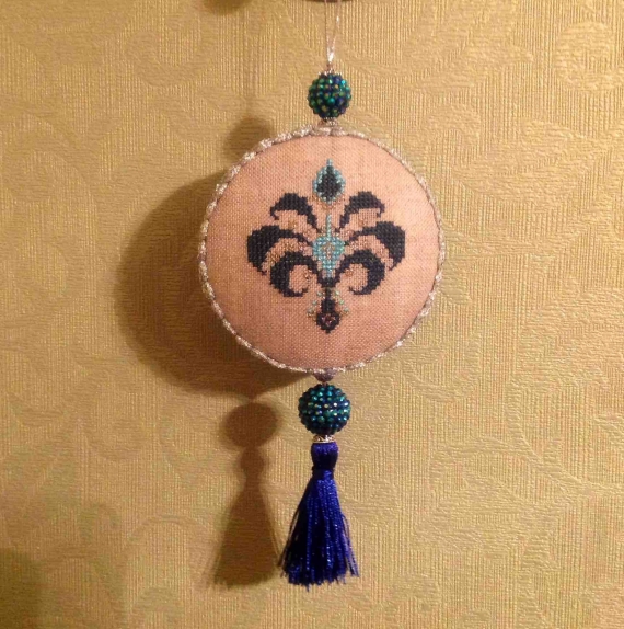 Шар новогодний