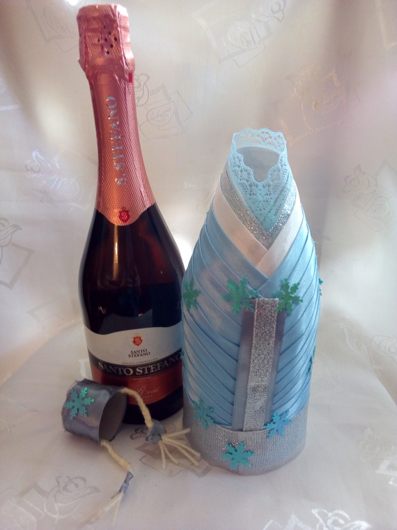 украшение на шампанское