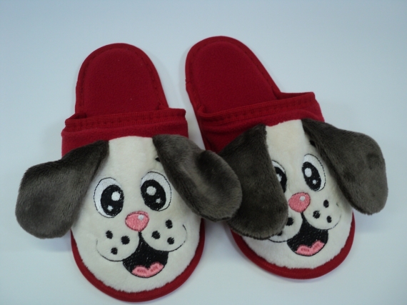 Тапочки с вышивкой детские