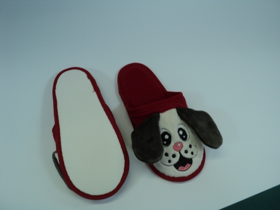 Тапочки с вышивкой детские