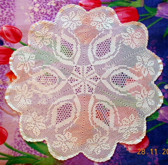 Салфетка крючком. Филейное вязание.