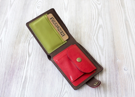 Кошелек из натуральной кожи "Мятный шоколад"