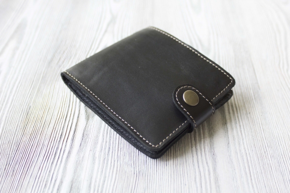 Мужской кошелек, портмоне из натуральной кожи "Контраст"