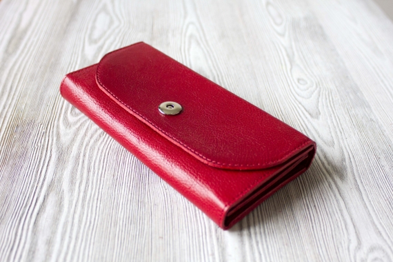 Красное женское портмоне из натуральной кожи "Фруктовая карамель"