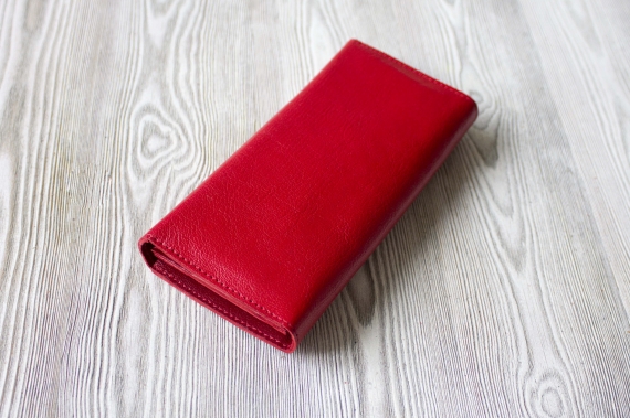 Красное женское портмоне из натуральной кожи "Фруктовая карамель"