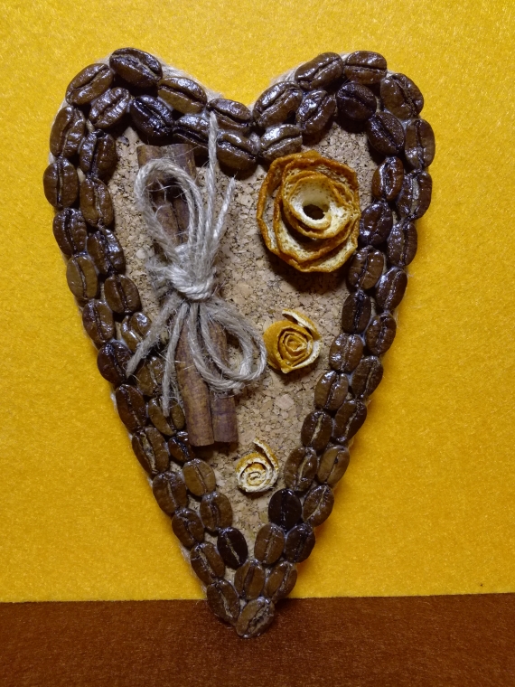 Магнит кофейный "Сердце"