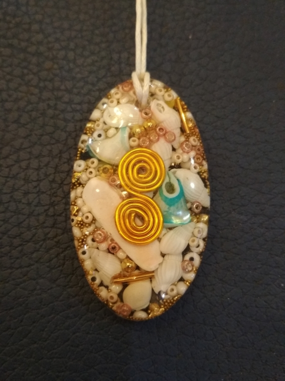 Кулон из оргонита