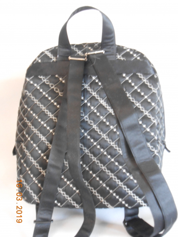 рюкзак женский городской чёрный "Мулатка"