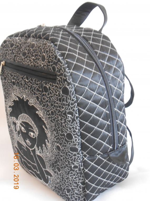 рюкзак женский городской чёрный "Мулатка"