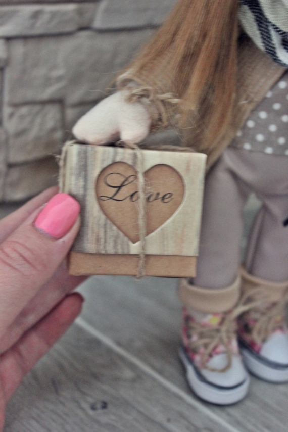 кукла малышка