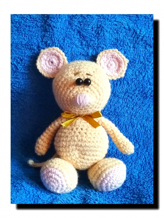 Очаровательный мышонок