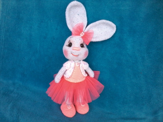 зайка Злата