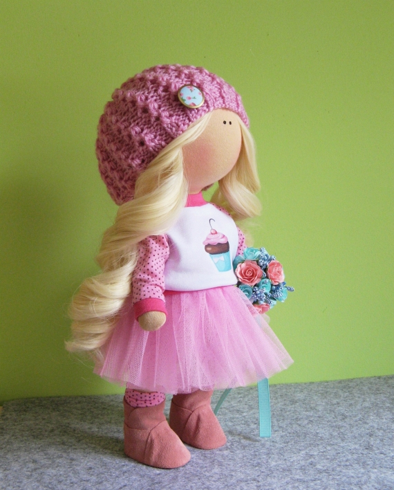 Куколка Розочка.