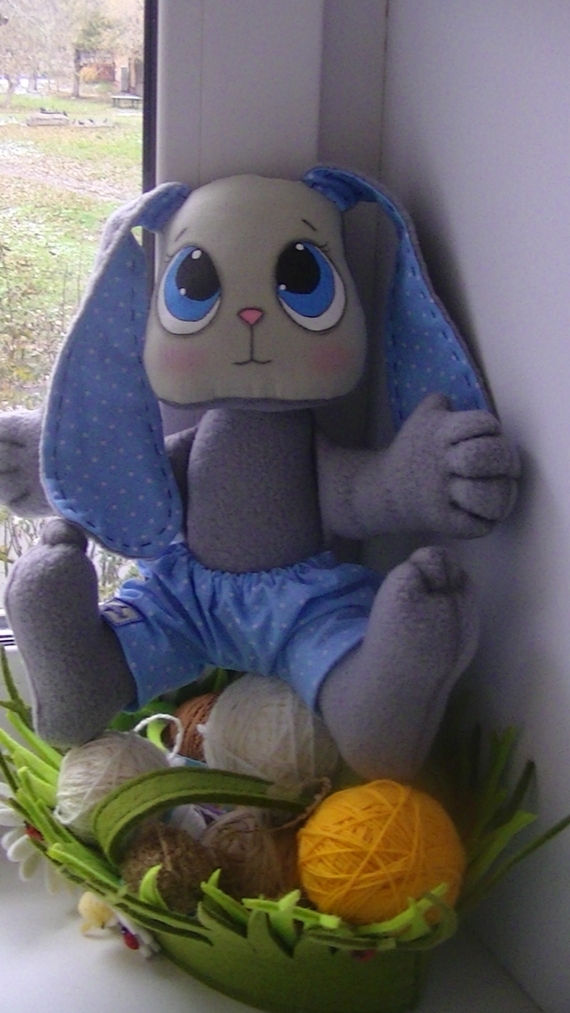 Зайка-малыш