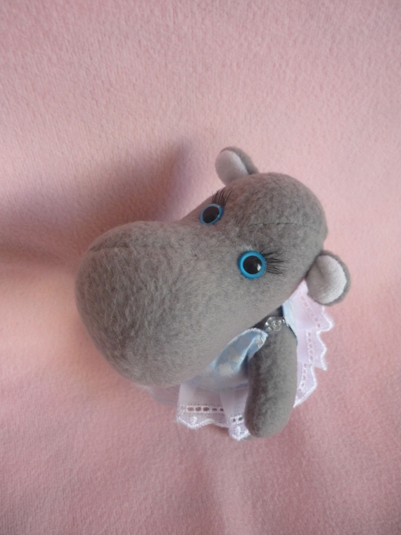 бегемотик Дуняша