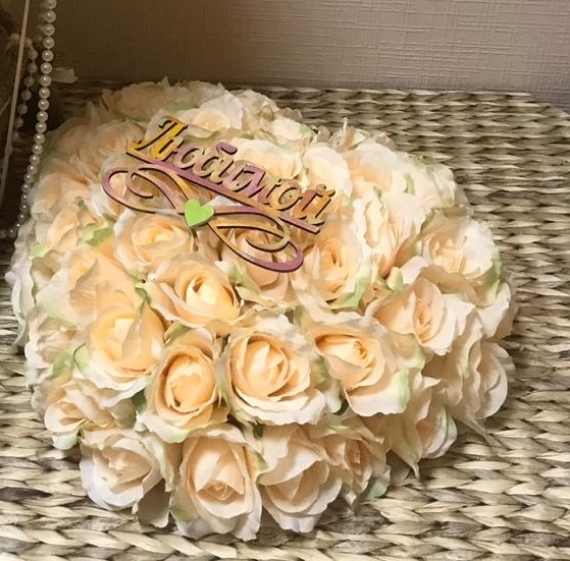 Сердце из роз