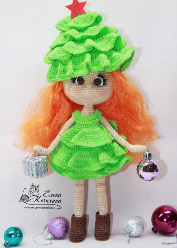 Девочка в костюме Елочки