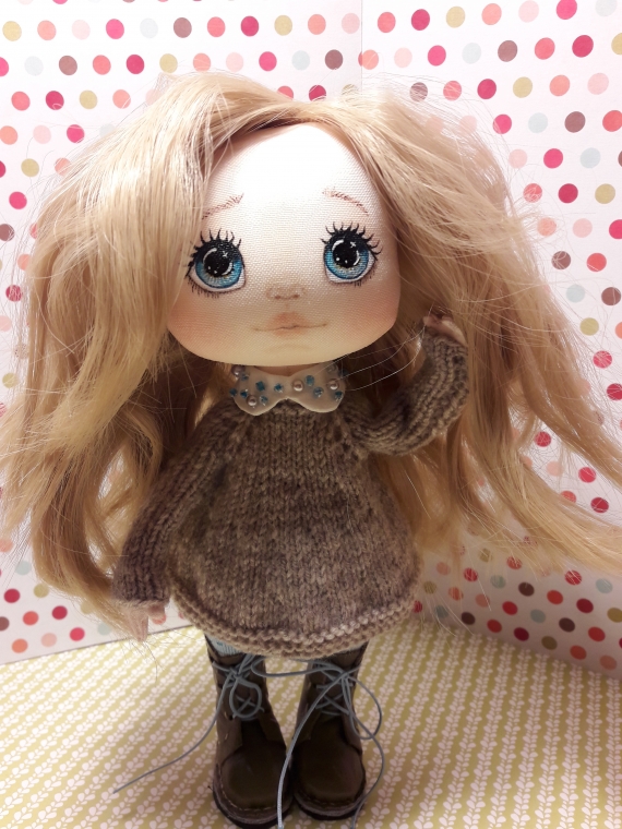 Кукла текстильная