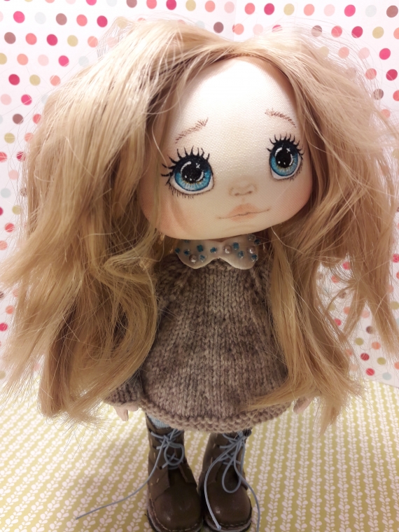 Кукла текстильная