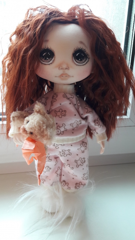 Кукла текстильная