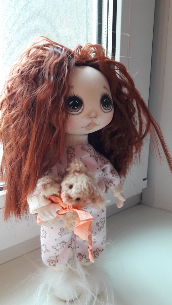 Кукла текстильная