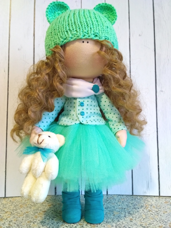 Кукла интерьерная