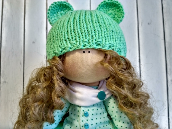 Кукла интерьерная