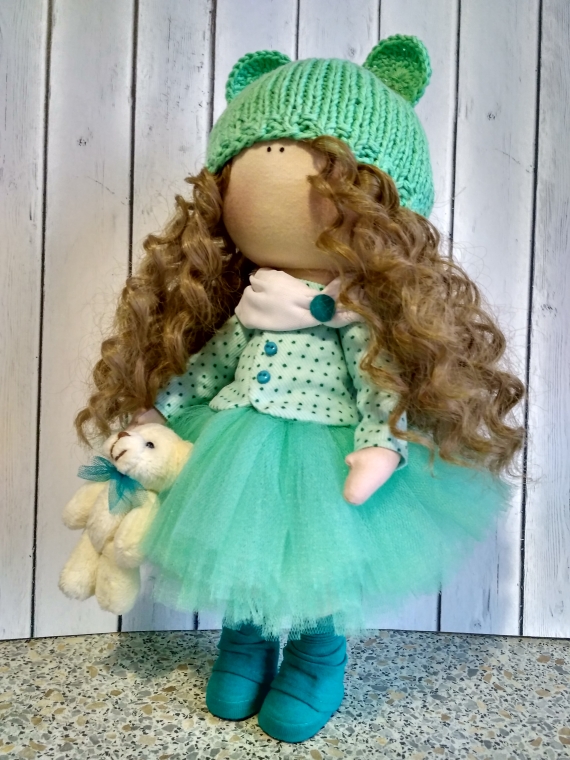 Кукла интерьерная