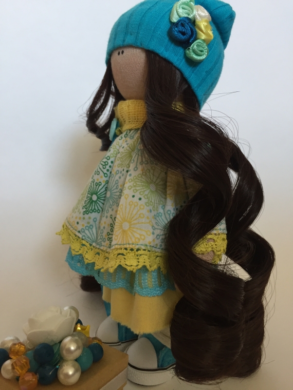 Интерьерная кукла в синем