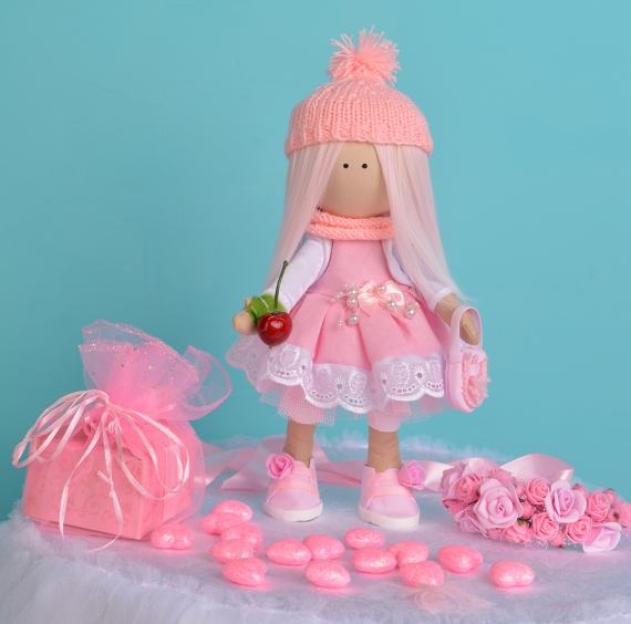 Авторская интерьерная кукла Вишенка