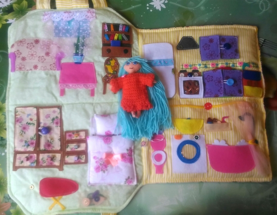 Кукольный домик сумочка