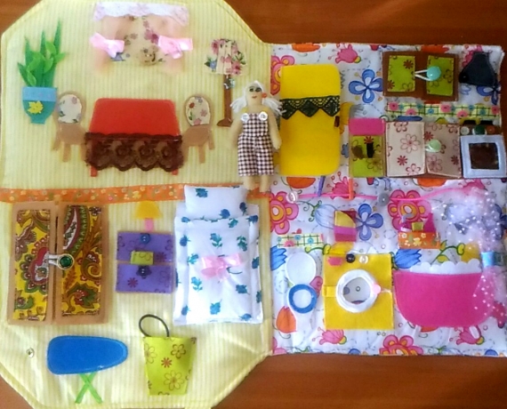 Кукольный домик сумочка