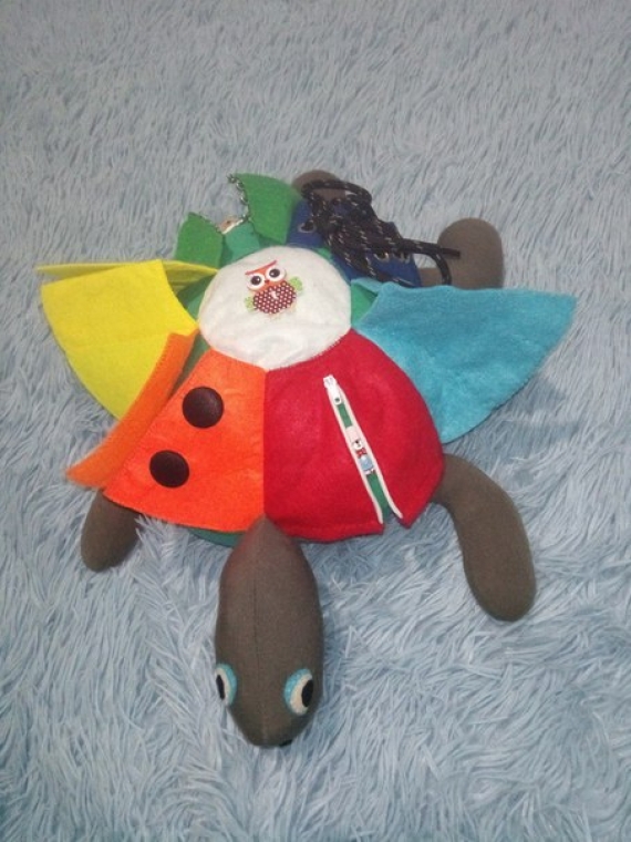 Развивающая игрушка - черепашка!