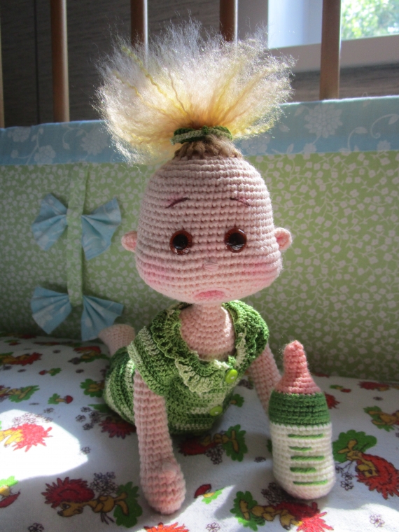 Кукла Малышка