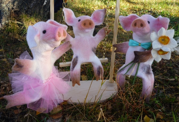 перчаточная кукла свинка